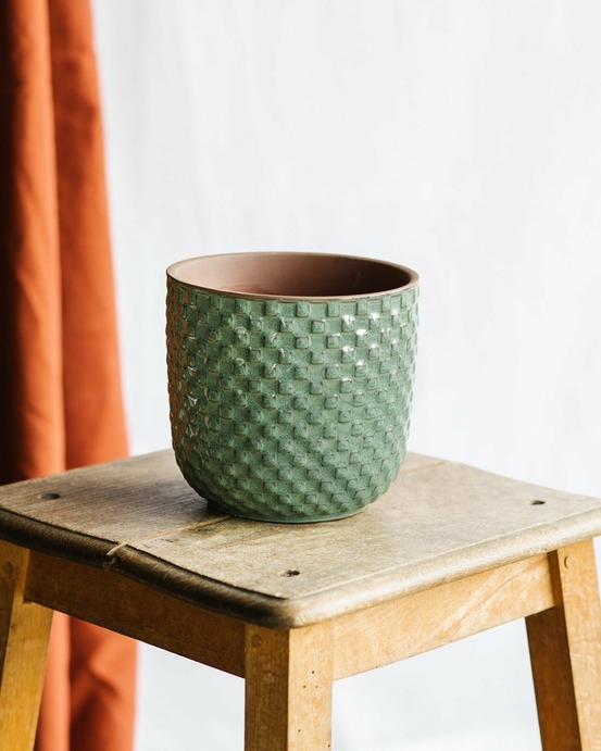 Cache pot - relief vert
