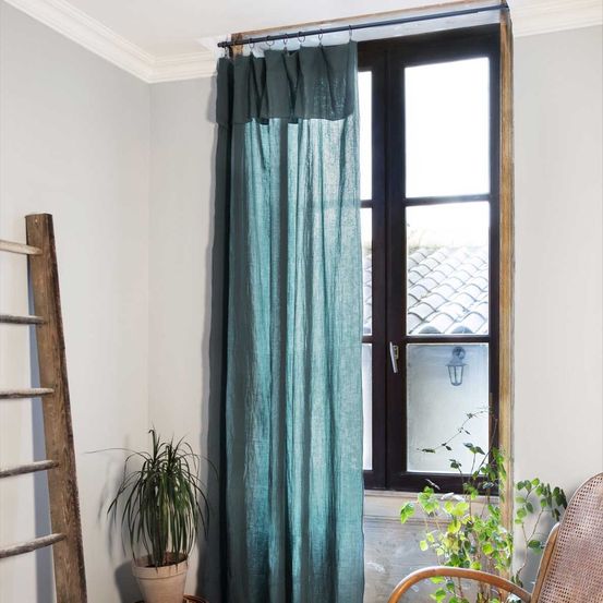 Rideau ajustable + 8 anneaux pince collection gaia