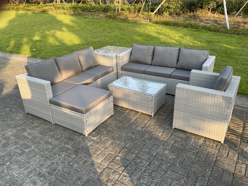 Meubles de jardin en rotin ave canapé à 3 places fauteuil table d'appoint table basse tabourets gris clair