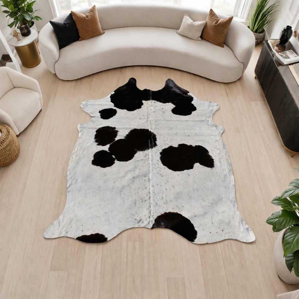 Tapis peau de vache 180x200 kilm fait à la main noir et beige