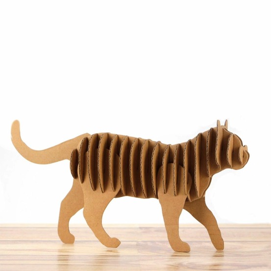 Maquette 3d en carton - chat