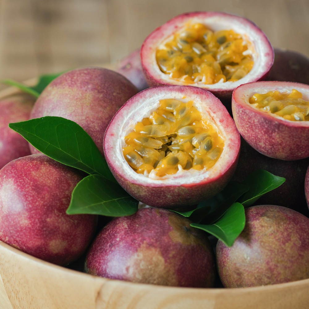 Fruit de la passion frederick - le pot / ø 9cm / hauteur livrée 20-40cm, vendu par lot de 2