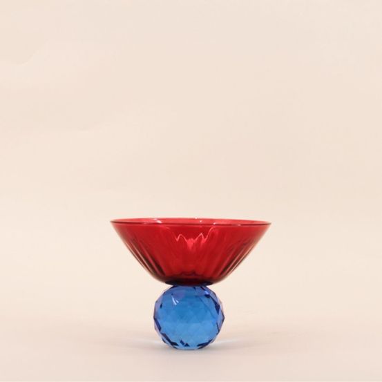 Coupe bicolore en cristal à facettes