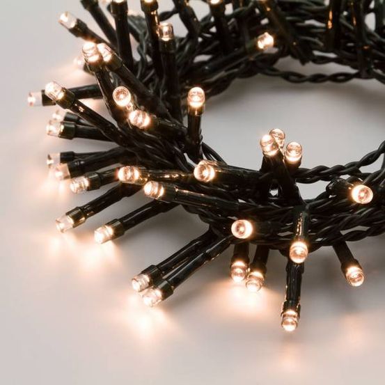 Guirlande 180 led piles 7 m blanc chaud câble vert ip44 lotti