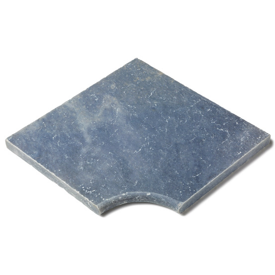 Margelle angle rentrant pierre d'adana gris bleu 45,5x45,5x3 cm bord 1/2 rond (à l'unité) - ro'ma nature