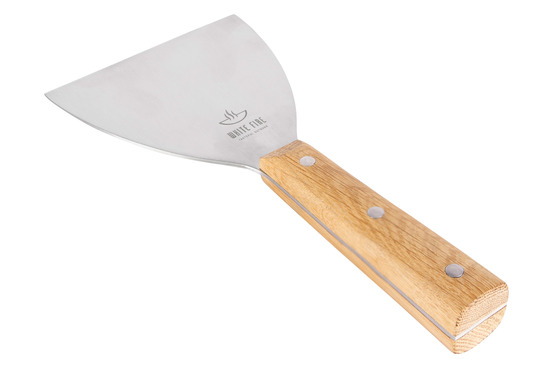White fire spatule avec manche en chene
