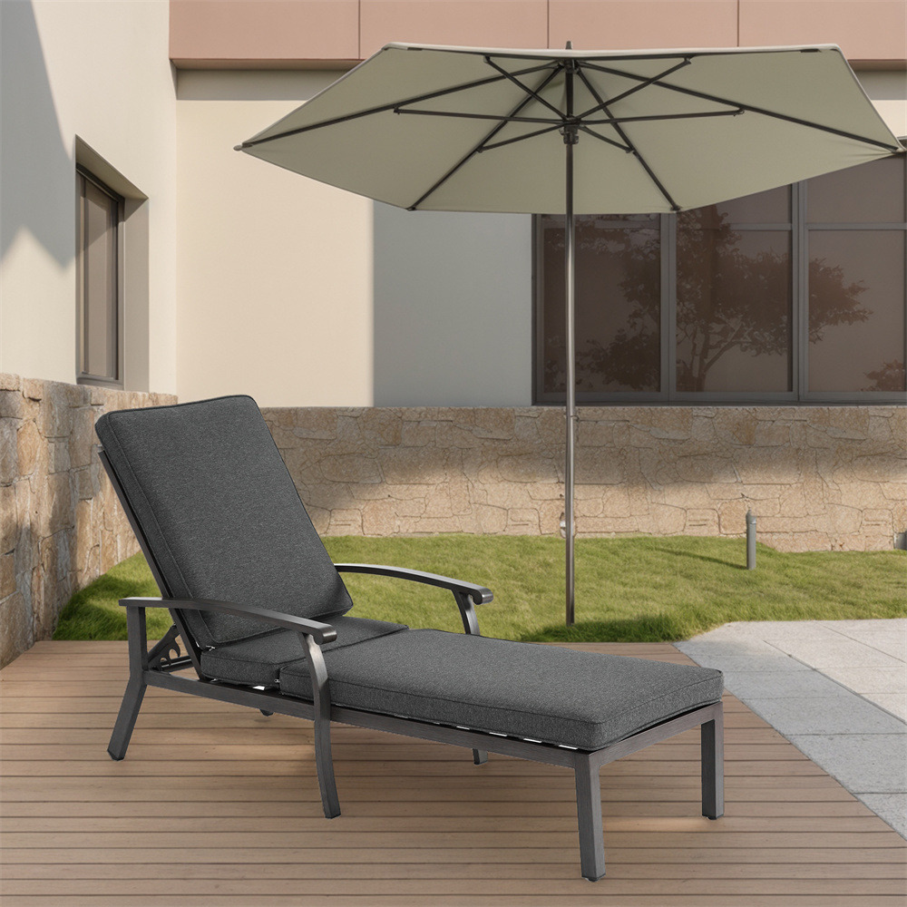 Chaise longue de patio avec coussin en coton, coussin imperméable gris