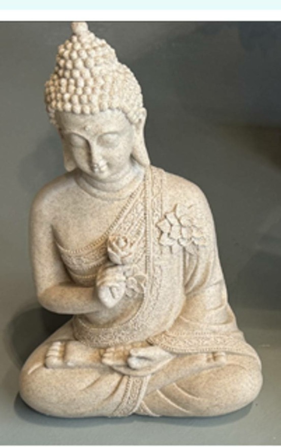 Statue bouddha assis salma 17x10,5x27cm beige