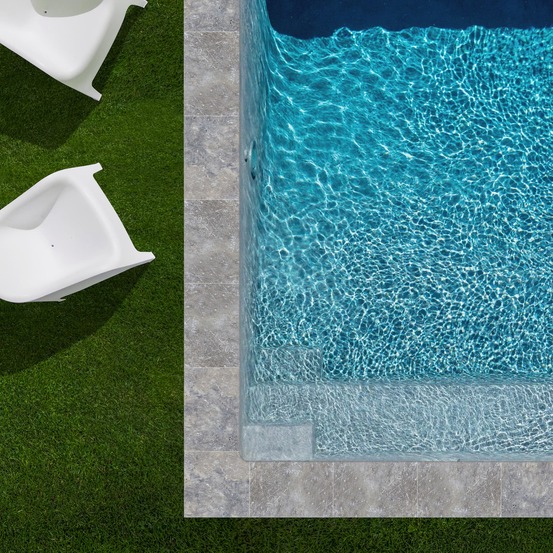 Kit complet - margelles pour piscine 8x4m en travertin gris (avec colle, joint, hydrofuge ...) - ro'ma nature