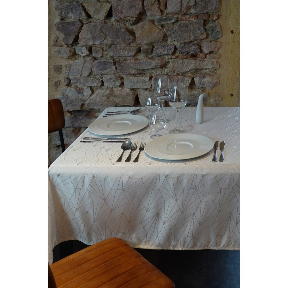 Nappe 145x300cm facette rouge