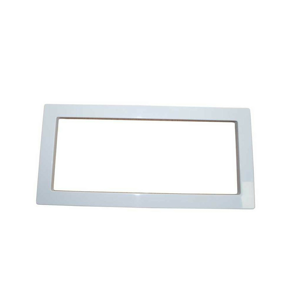 Une cache vis de skimmer grand meurtrière pour piscine hors sol