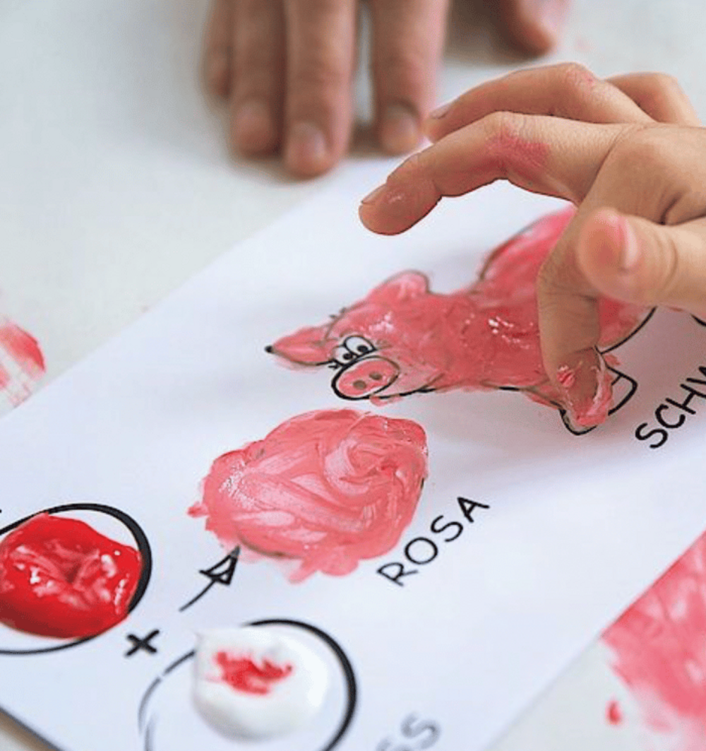 Coffret : j'apprends à connaitre les couleurs avec la peinture et les doigts