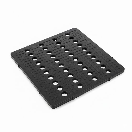 Gripsquare 50 - plaque pehd antidérapante - plast'up rotomoulage