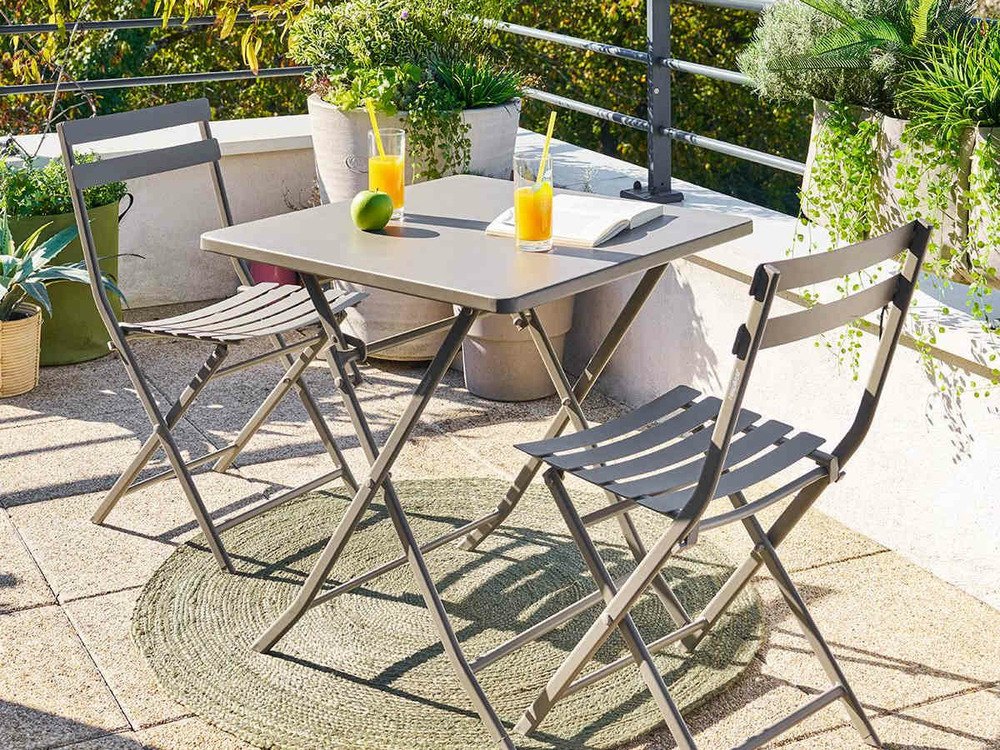 Salon de jardin carré en métal greensboro 70 x 70 cm café avec 2 chaises