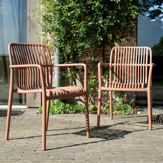Lot de 2 chaises de jardin en résine terracotta paloma