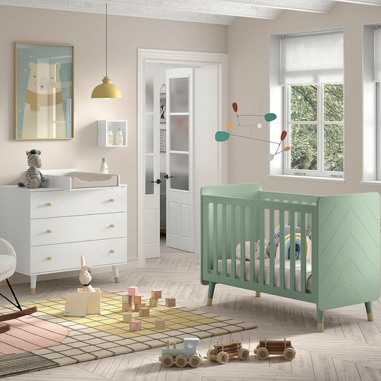 Pack - lit bébé, commode & plan à langer