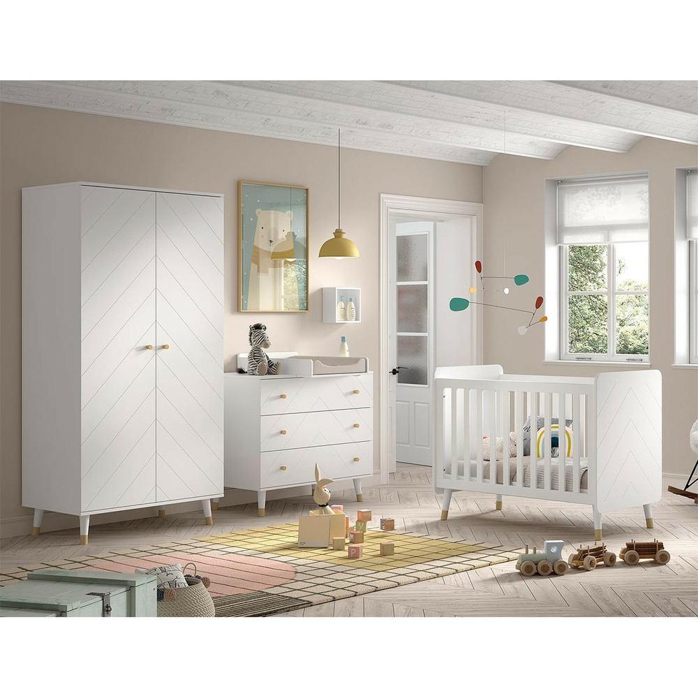 Pack - lit bébé, armoire & commode 