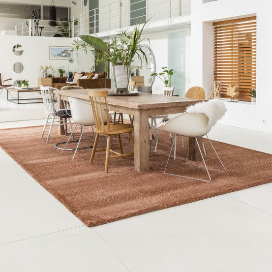 Tapis doux poils longs - touch rose corail - 140 x 200 cm