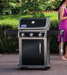 steak au barbecue à gaz