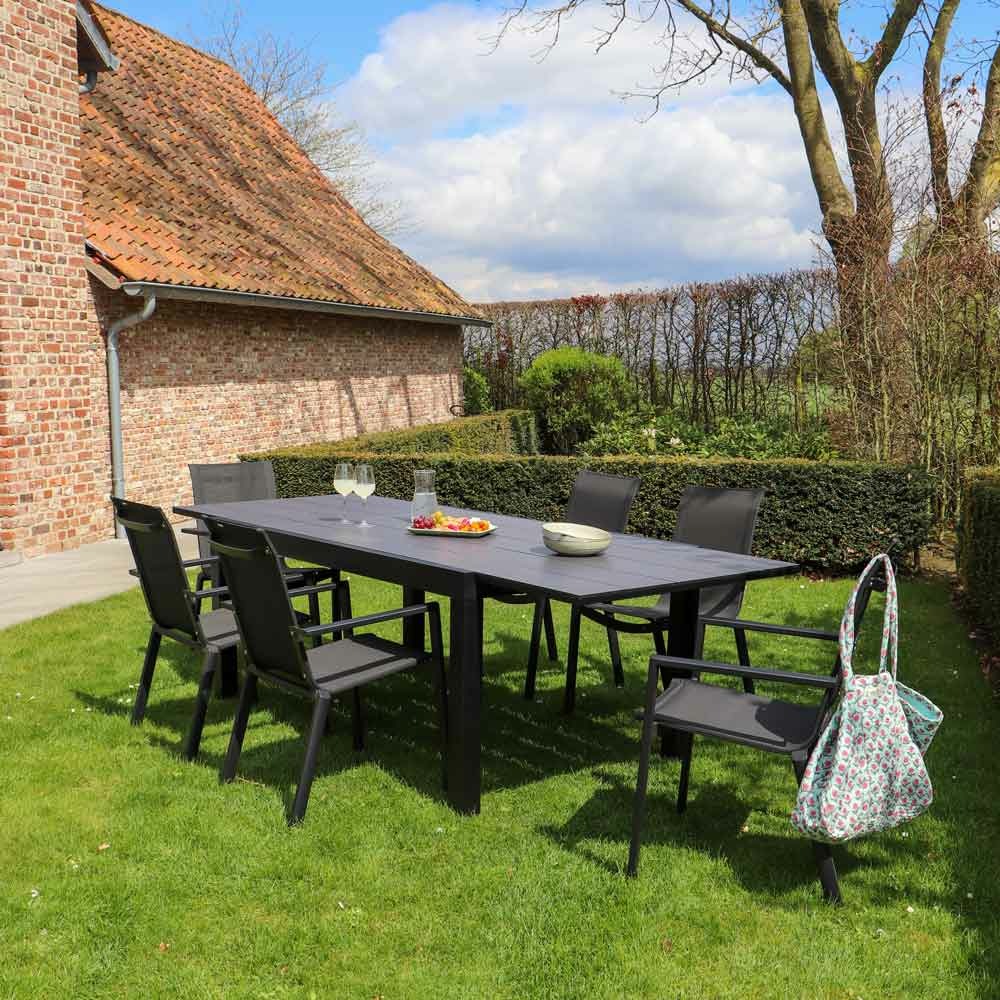 Ensemble hpl 6/10p en aluminium noir et plateau en hpl gris avec 6 fauteuils en textilène