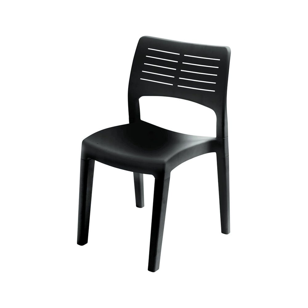 Chaise d’extérieur dantonin