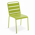 Chaise de jardin en métal vert