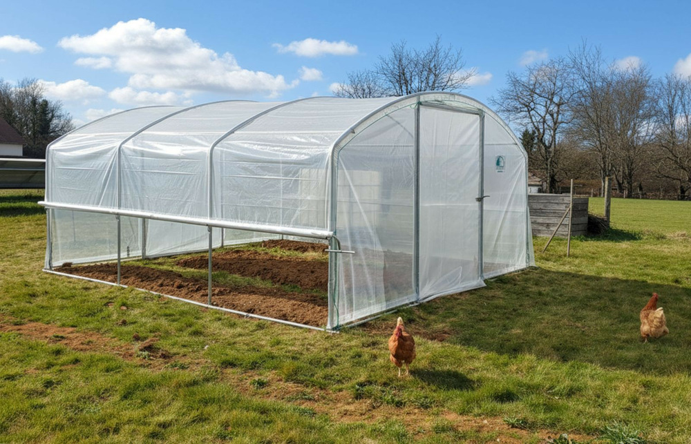 Serre tunnel de jardin - 18m² - 4 x 4,5m - pieds droits - aérations latérales - 4 saisons plus - les serres tonneau