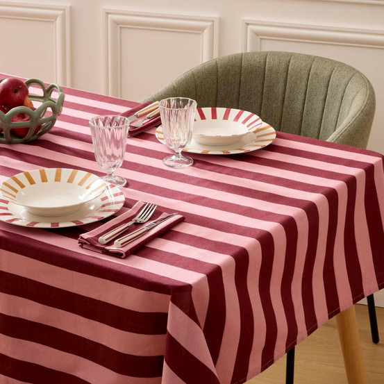 Nappe à rayures