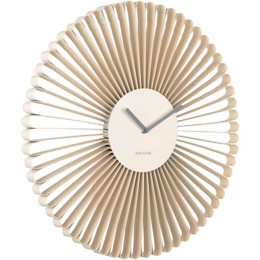 Horloge murale en métal cascara