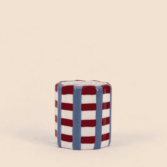 Bougie parfumée en céramique à damiers 8x9cm