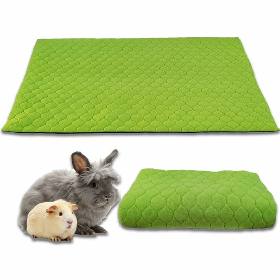 Tapis qui remplace la litière pour cochon d'inde et lapin - absorbant, imperméable, passe en machine - 140 x 70 cm