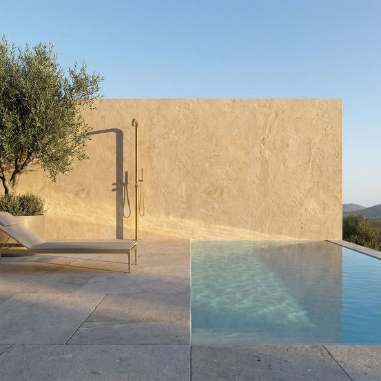 Douche exterieure deau chaude et froide sined chia oro