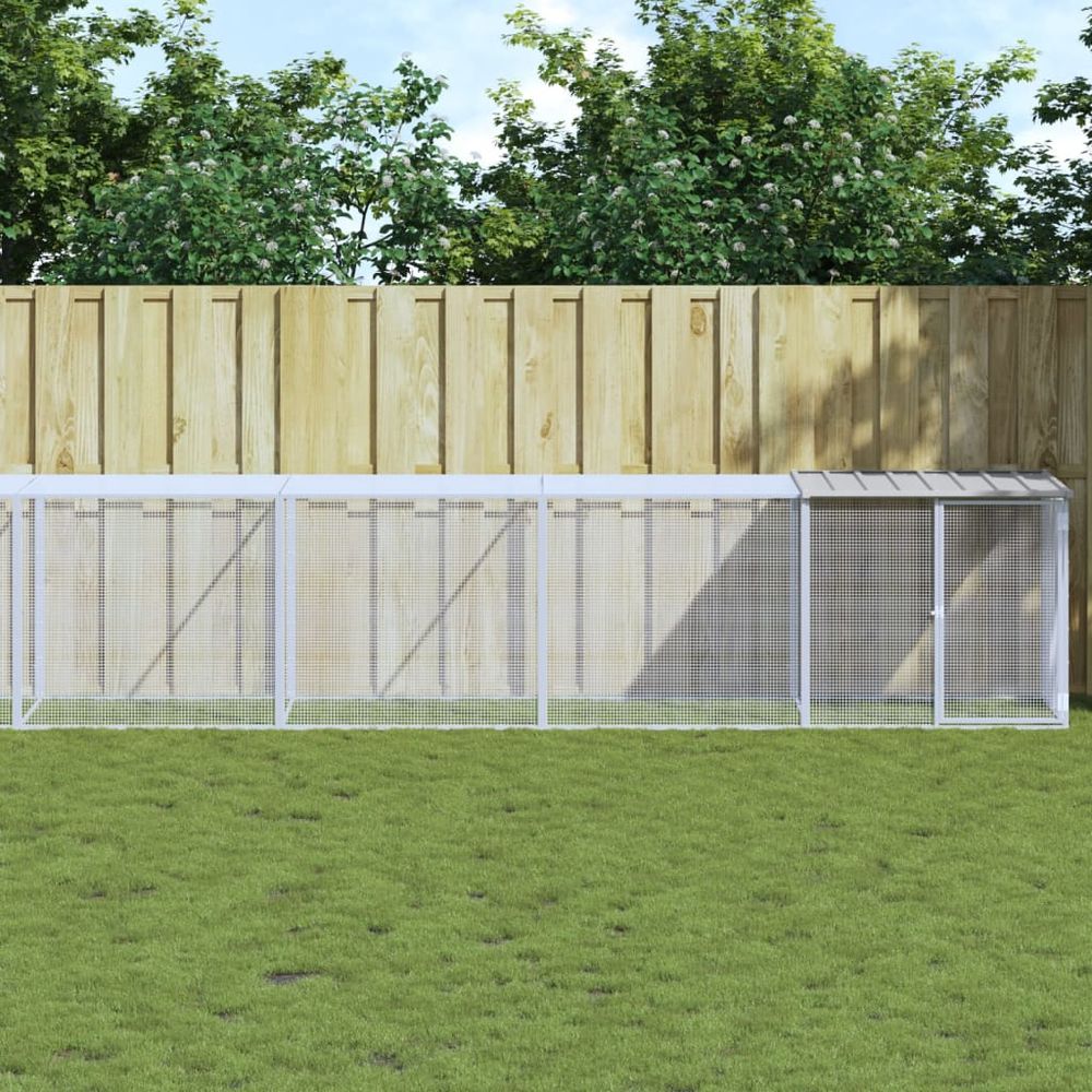 Poulailler xxl 10 m acier galvanisé avec parc grillagé et toit gris