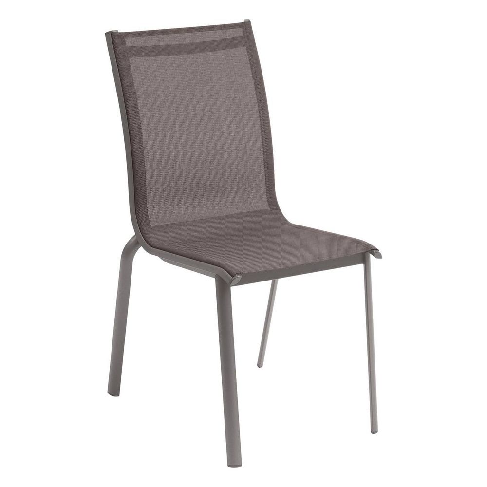 Chaise de jardin empilable 