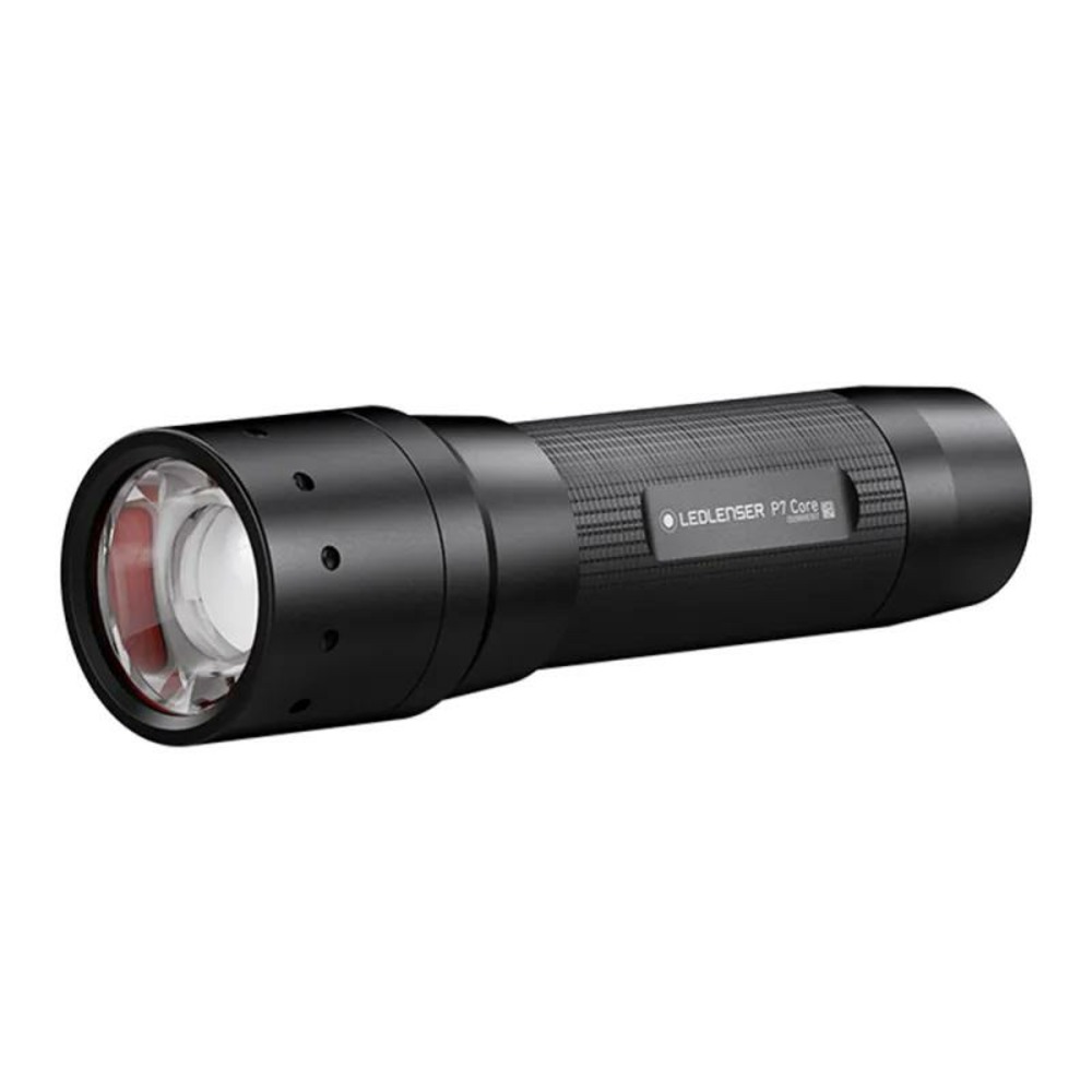 Lampe torche p7 core 450 lumens portée 300m piles lr3 incluses