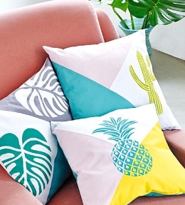 coussins patchwork et pochoir