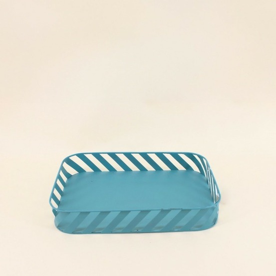 Plateau en métal bleu ajouré 25x35cm