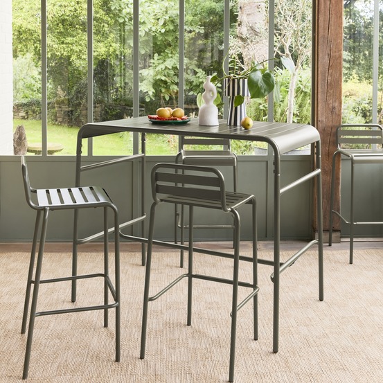 Table haute de jardin amelia kaki. 4 chaises hautes en acier. 120 x 70cm x 95cm