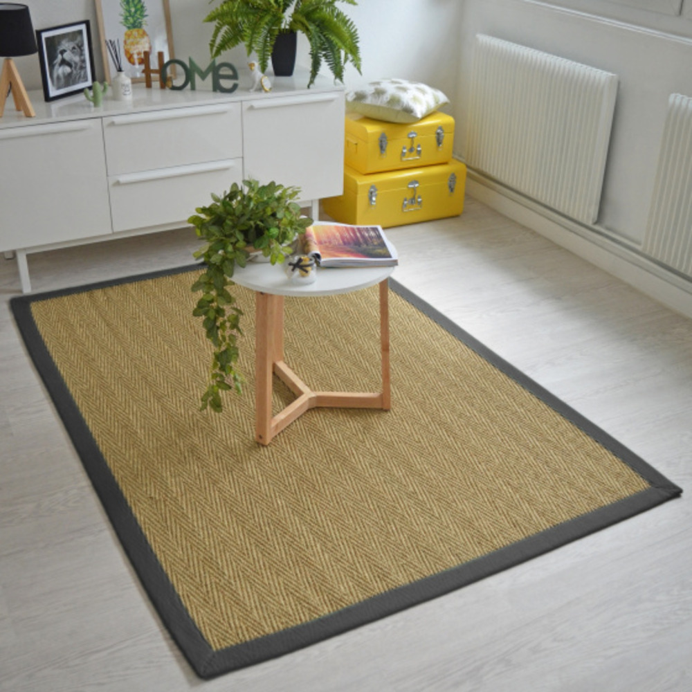 Tapis jonc de mer - bihar fin chevron - ganse coton anthracite - 140 x 200 cm