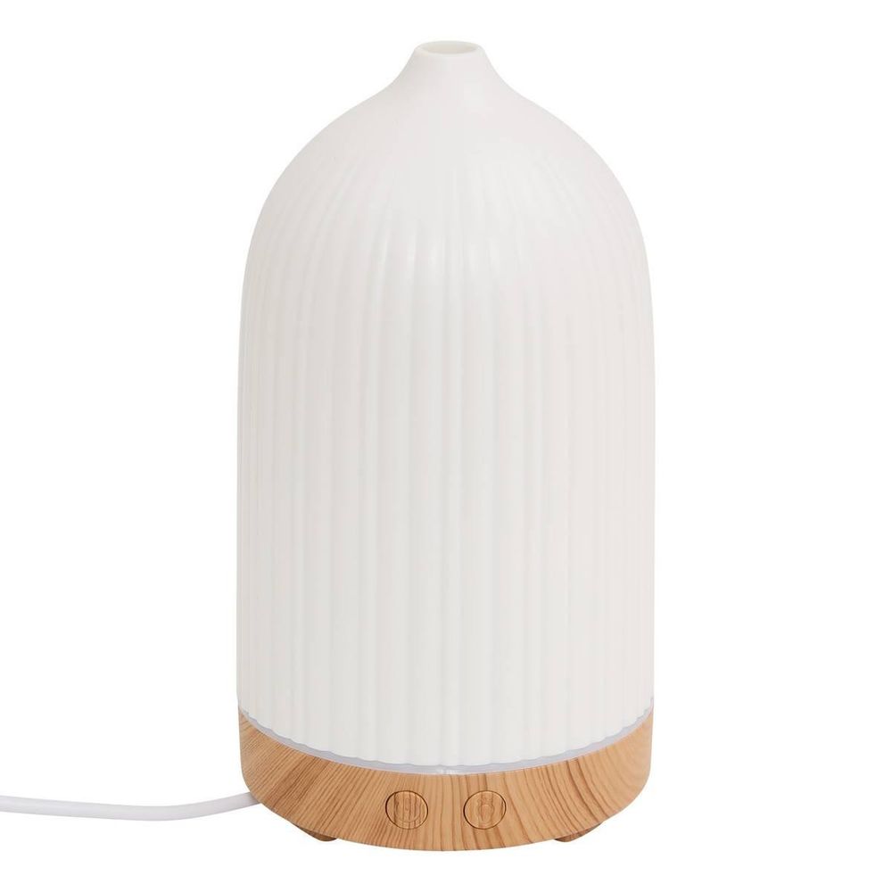 Diffuseur d'huiles essentielles à led 