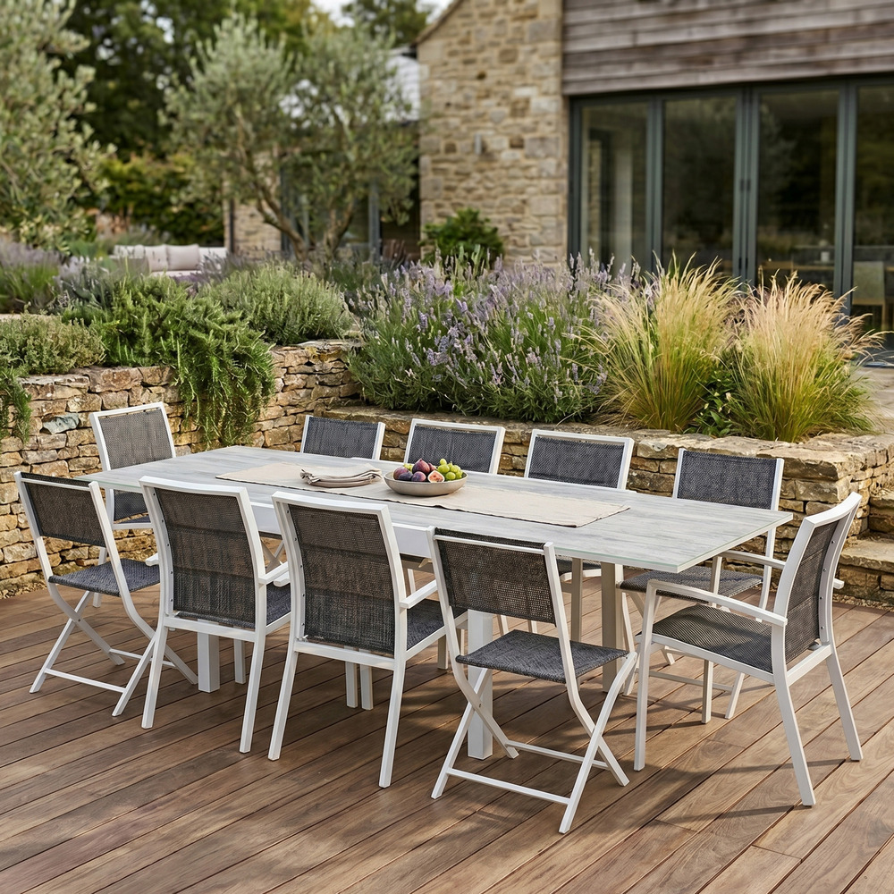 Ensemble modulo 6/10p en aluminium blanc et verre décors bois avec 6 fauteuils en textilène et 4 chaises pliantes