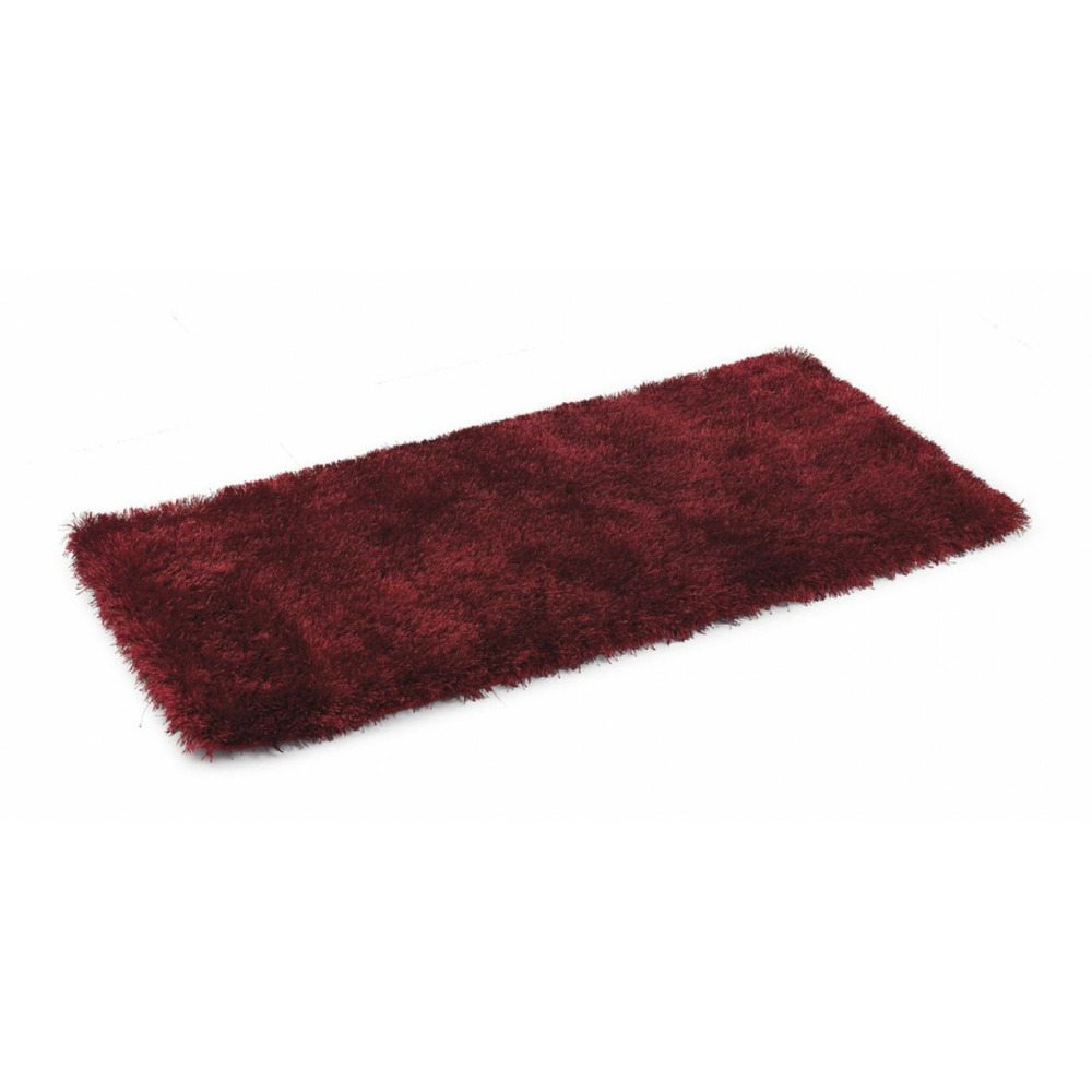 Tapis polyester rouge - décoration d'autrefois