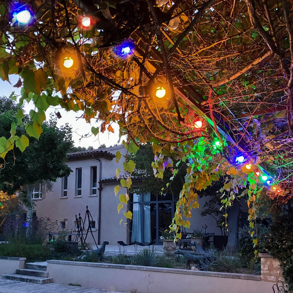 Guirlande guinguette led 4,5m multicolore solaire et secteur connectable ip44