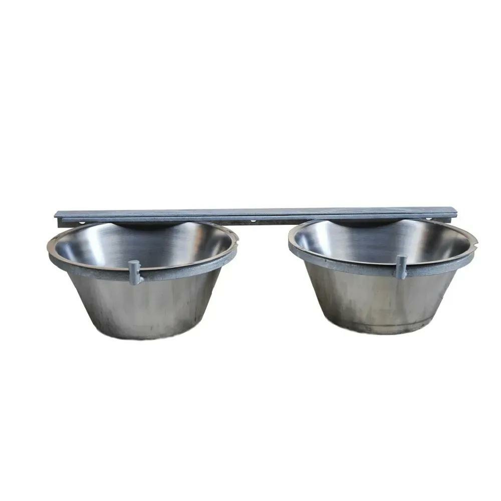 Mangeoire professionnelle double pour chenil acier galvanisé 2 x 2,5l