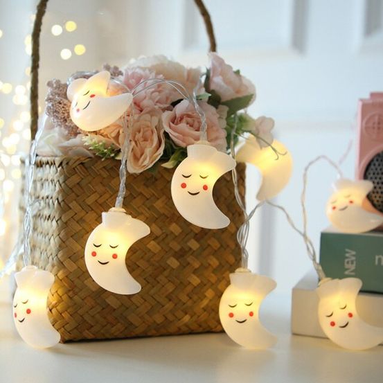 Guirlande lumineuse - lune dormant - 6m00 - prise