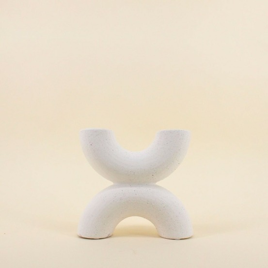 Vase en porcelaine beige 2 entrées 21x18cm