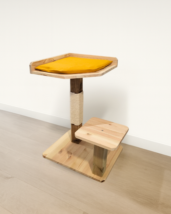 Perchoir pour chat hauteur 70cm jaune