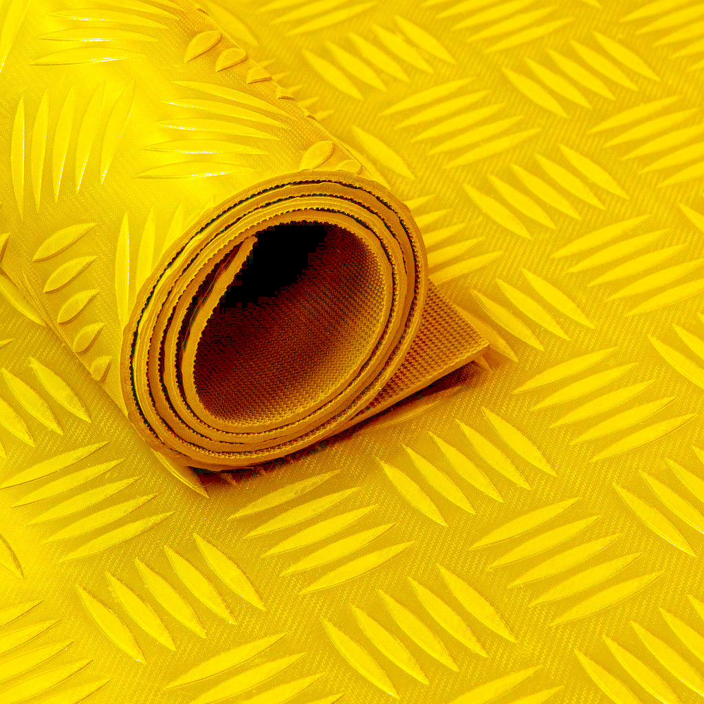 Tapis caoutchouc / rouleau caoutchouc larmé 3mm jaune - largeur 150 cm