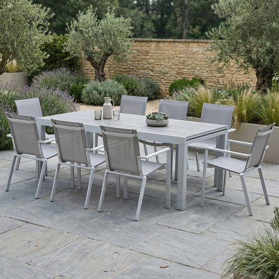 Ensemble tulum 8/12p en aluminium blanc et plateau en aluminium décors bois avec 8 fauteuils en textilène