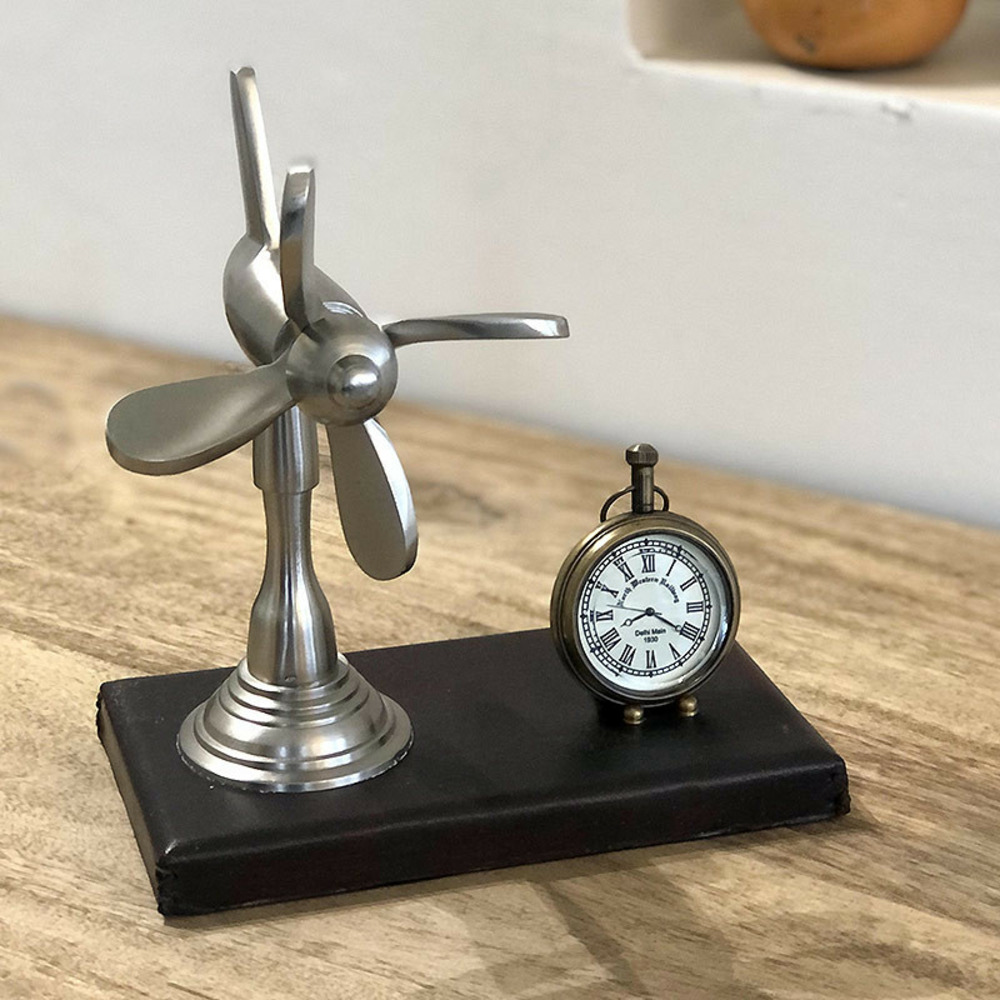 Horloge de bureau hélice 19x10x18cm